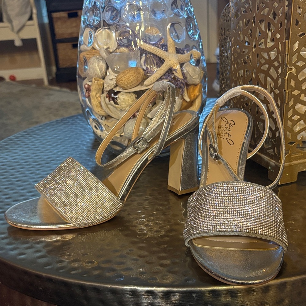 Jewel Badgley Mischka Silver Block Heel Sandals-style Hattie
